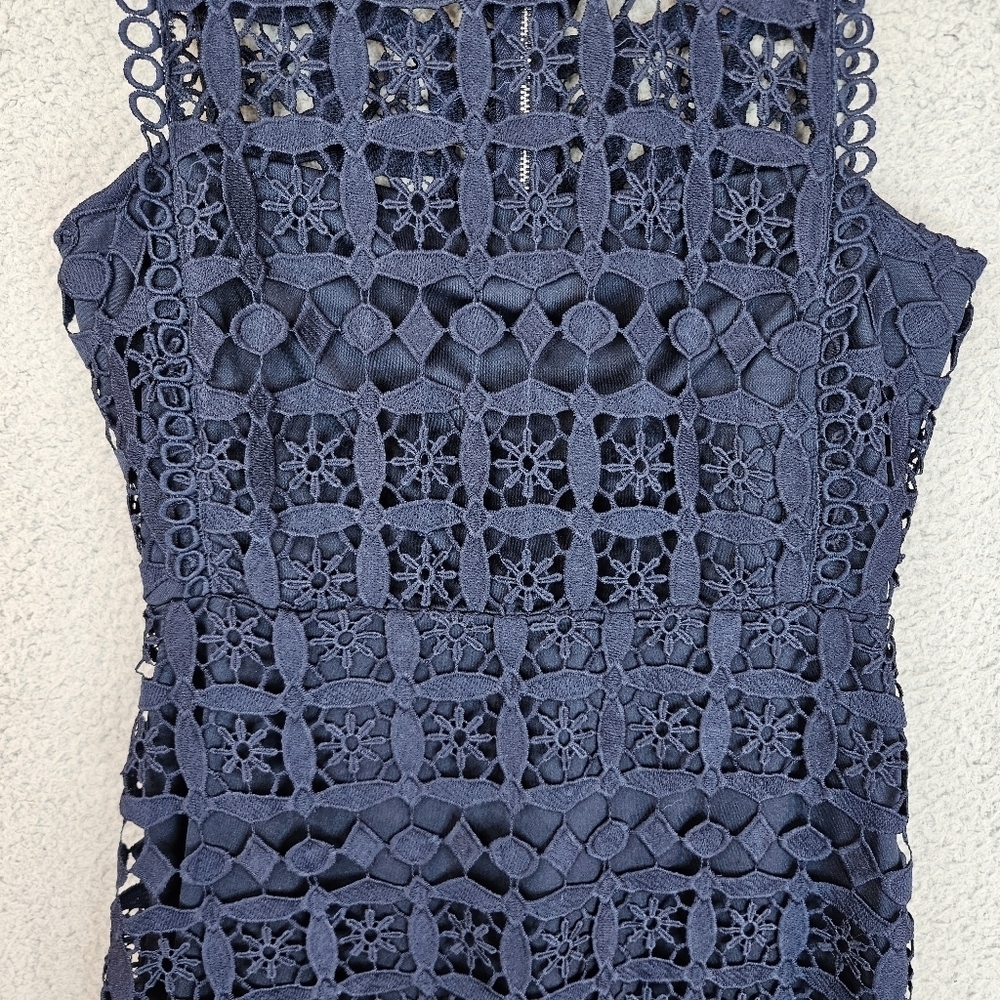 Lulu's Womens Pay Tribute Navy Blue Crochet Dress Sz M Sleeveless  Cocktail Club - Picture 4 of 12